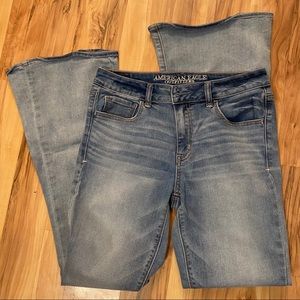 American eagle hi-rise artist flare so 8 like new